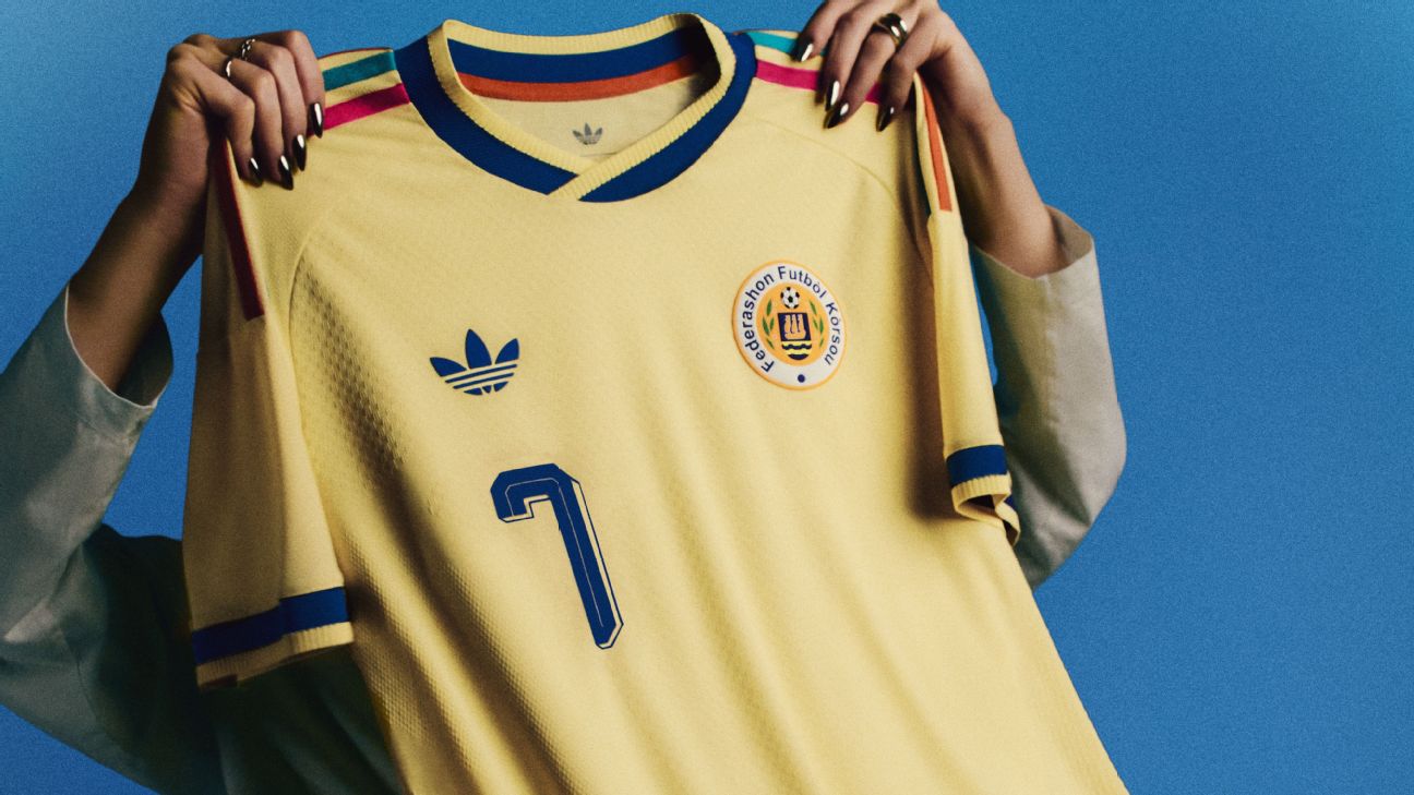 揭秘世界杯球衣冲突：FIFA如何防止同色尴尬